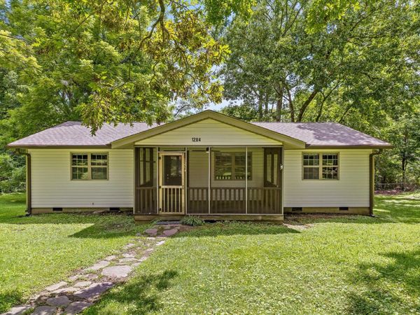 1204 Timesville Road, Signal Mountain, TN 37377