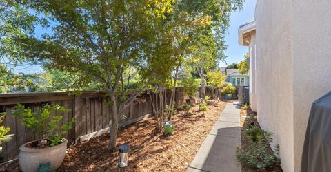 2810 Springfield Dr, Rocklin, CA 95765 Photo