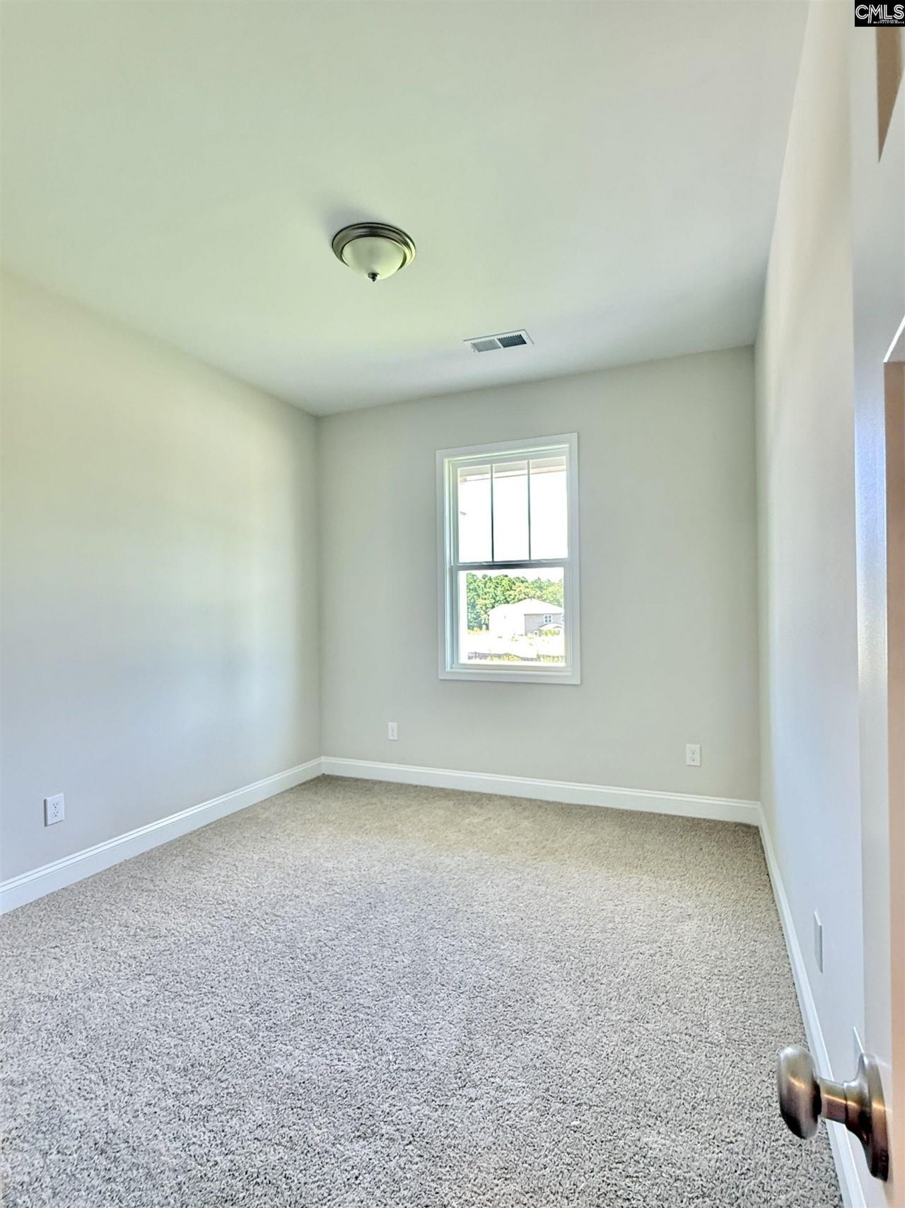 179 Andover Way  Photo 12