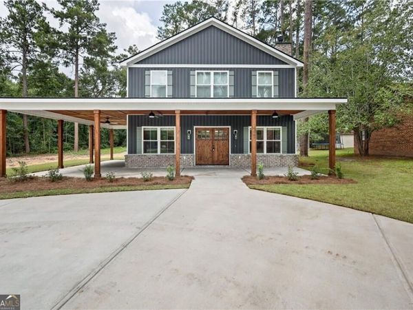 406 S Ash Street, Springfield, GA 31329
