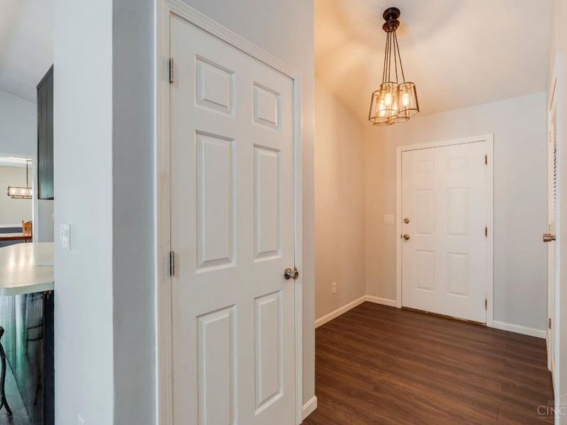 857 Settlemyre Road, Washington Township, OH 45054 Photo 6