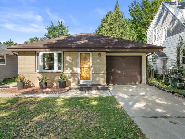 2329 N 115th STREET, Wauwatosa, WI 53226