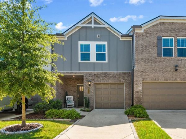 729 Prairie View Dr, Columbia, TN 38401