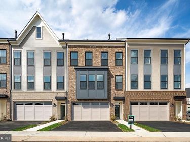 42976 TRUMAN TERRACE, ASHBURN, VA 20148