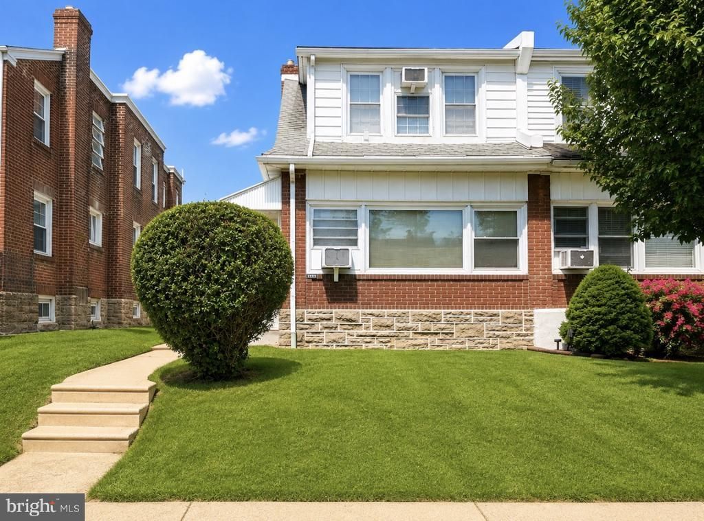 1923 HARTEL AVENUE, PHILADELPHIA, PA 19111
