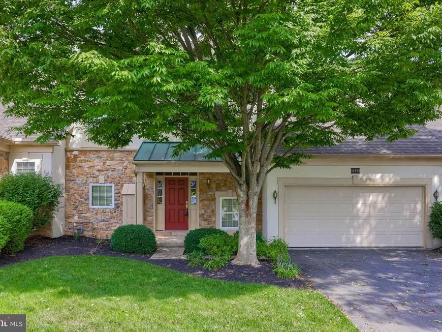 656 Crestgate Place , Millersville, PA 17551 Main Photo