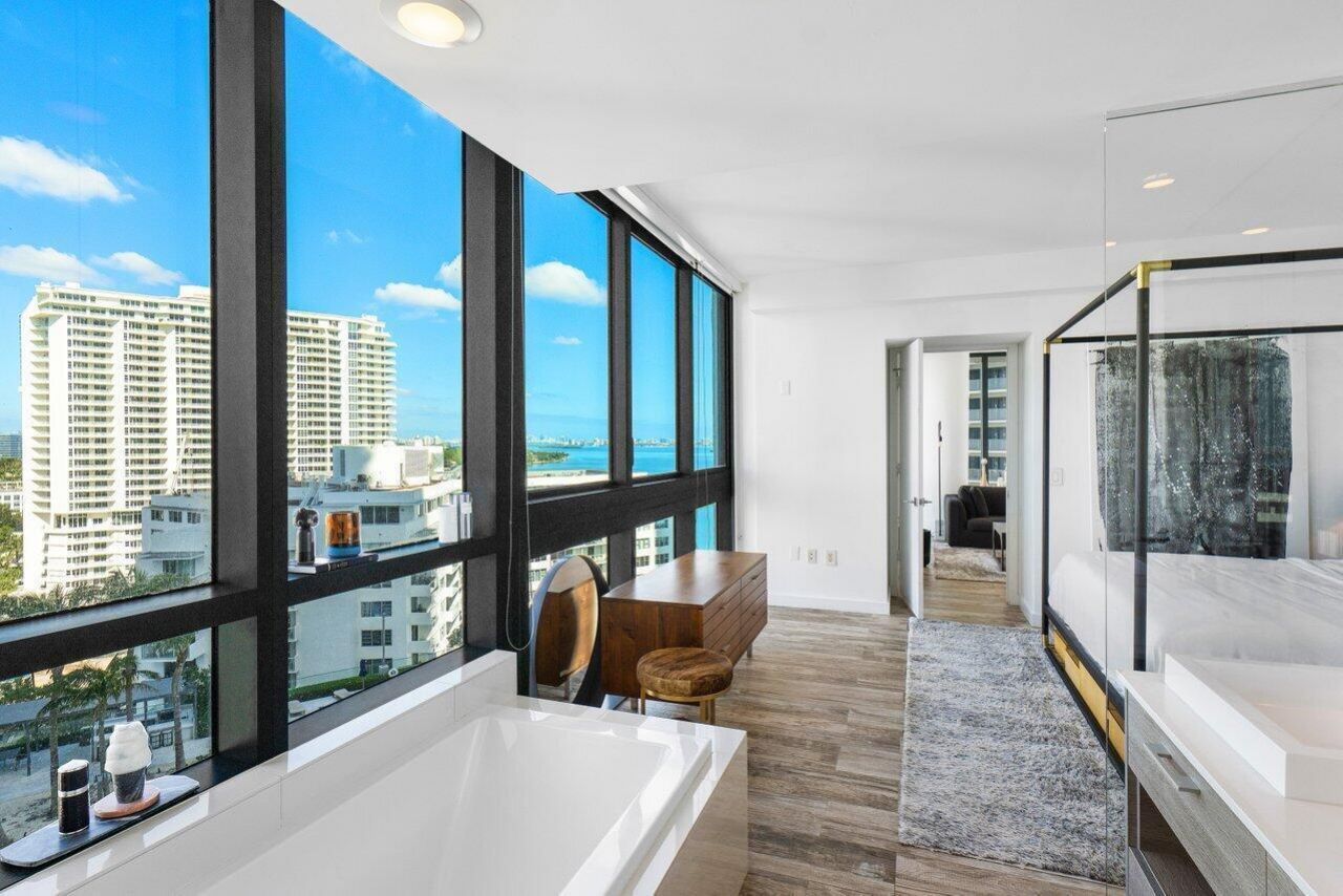 650 NE 32nd Street, Unit 1508, Miami, FL 33137 Photo