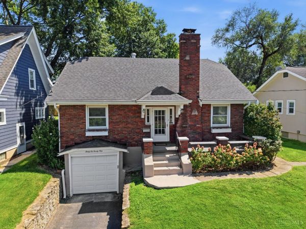 3629 Erie Avenue, Cincinnati, OH 45208