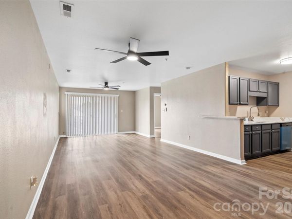 1134 Plaza Walk Drive , Charlotte, NC 28215