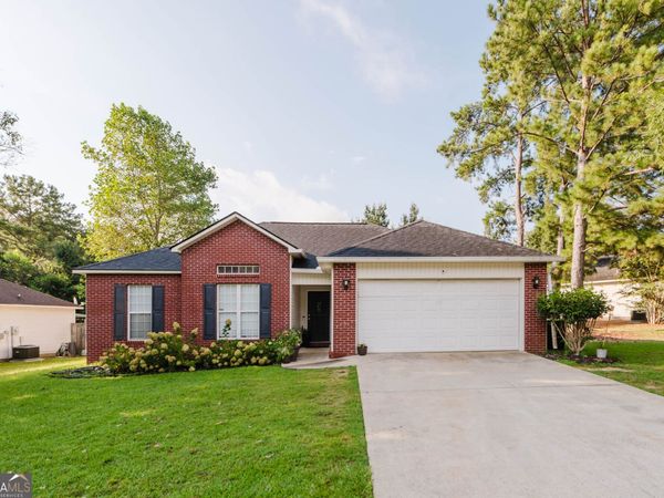 111 Saint Brendans Drive, Bonaire, GA 31005