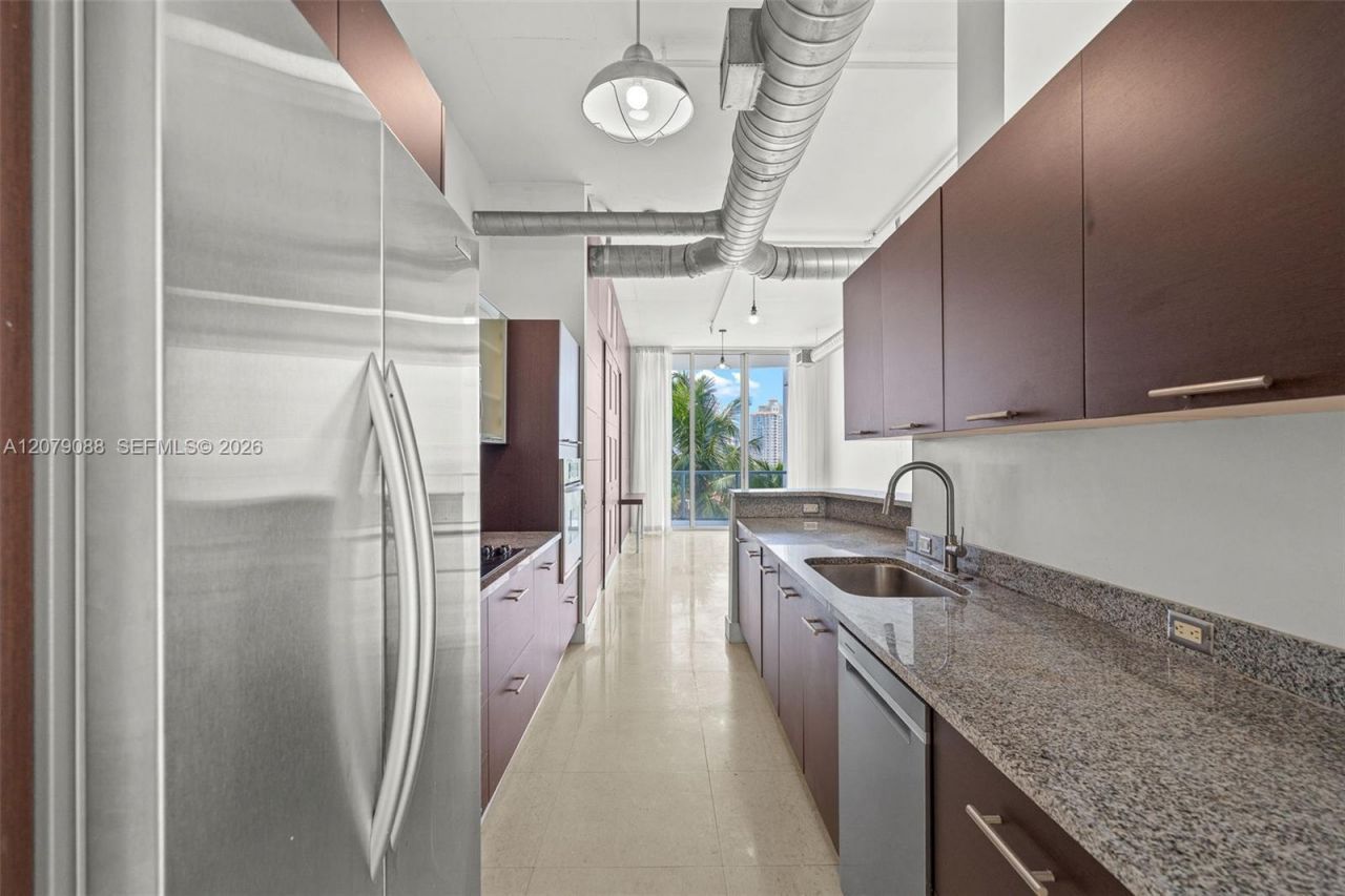 3029 NE 188th St, Unit 618, Aventura, FL 33180 Photo