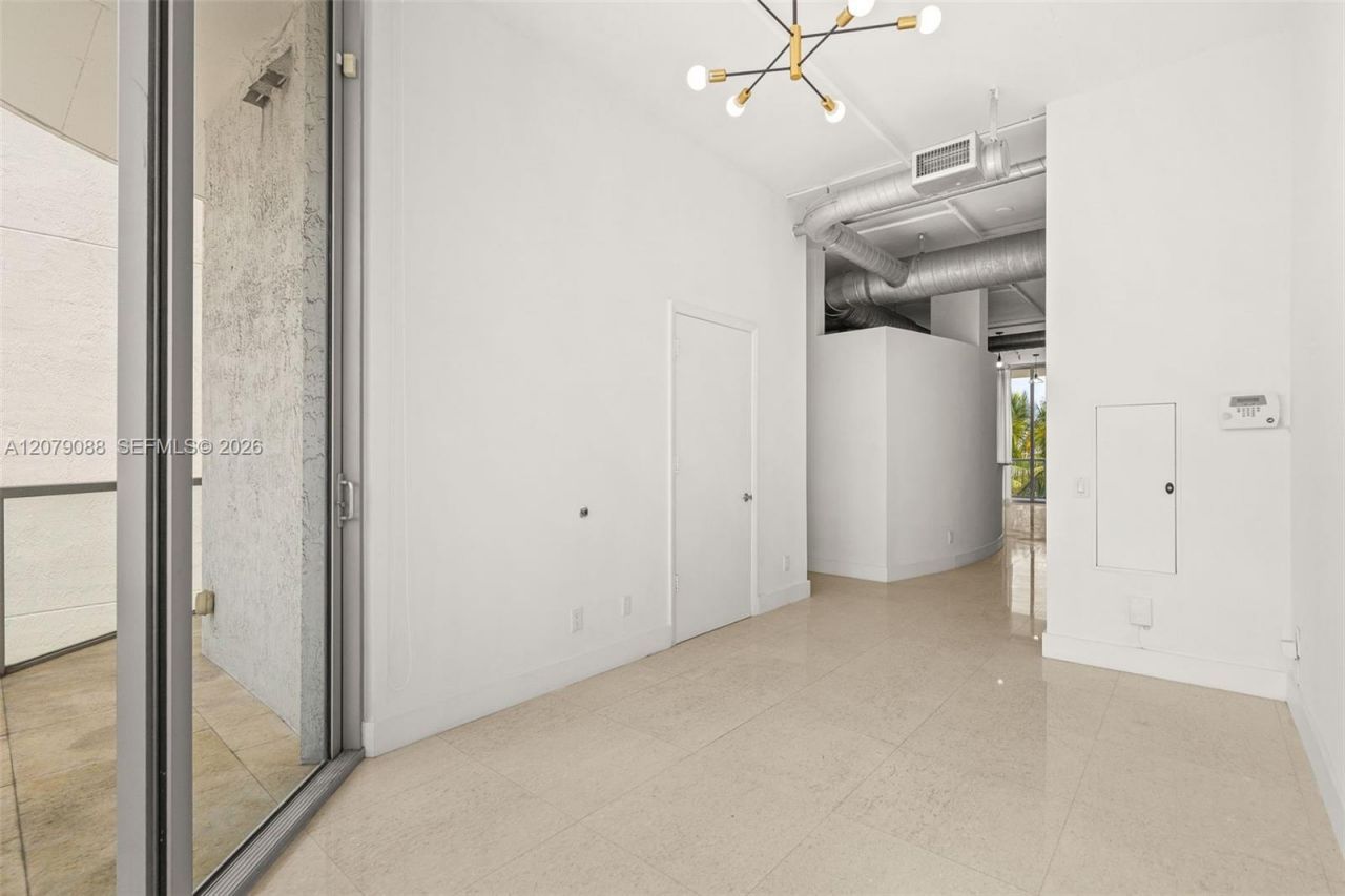 3029 NE 188th St, Unit 618, Aventura, FL 33180 Photo