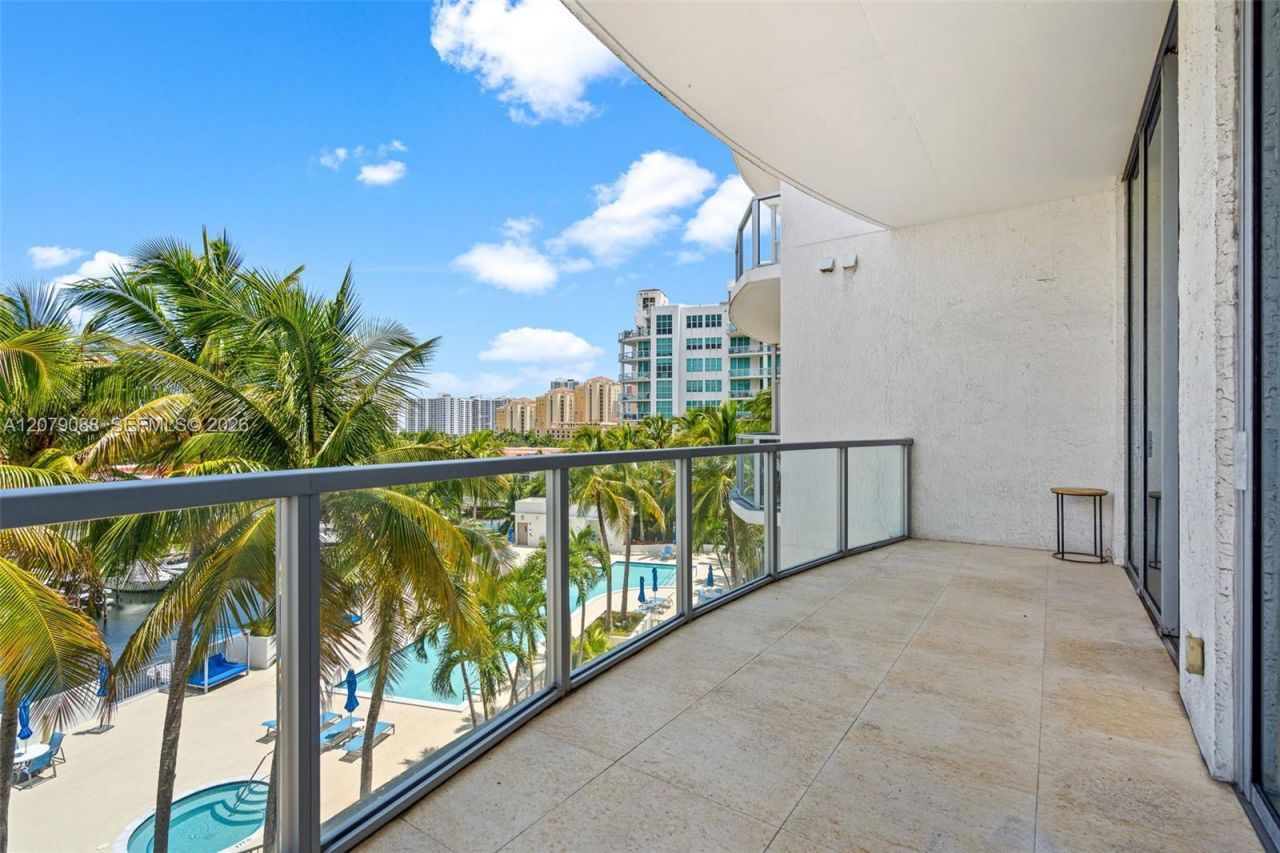 3029 NE 188th St, Unit 618, Aventura, FL 33180 Photo