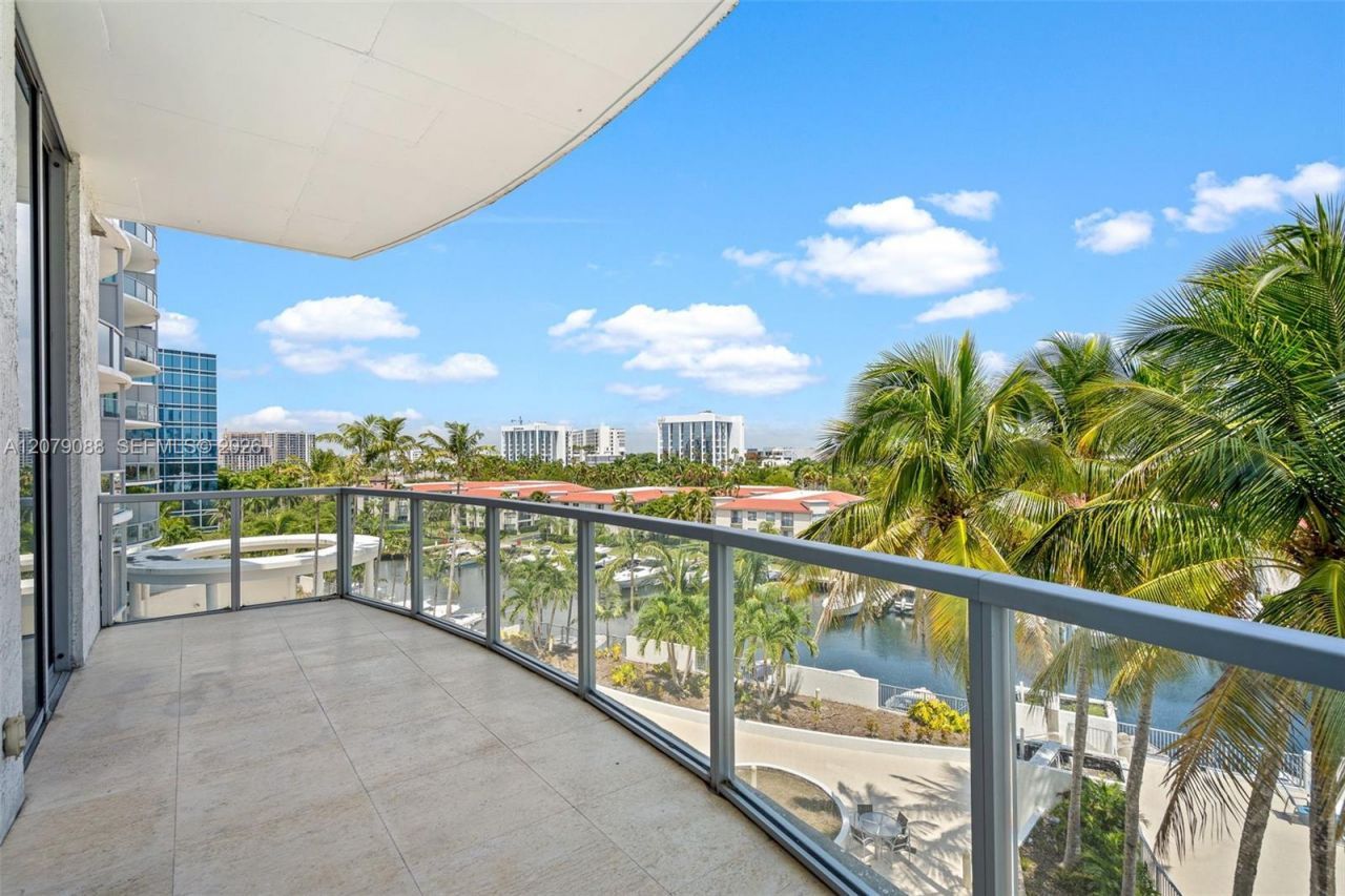 3029 NE 188th St, Unit 618, Aventura, FL 33180 Photo