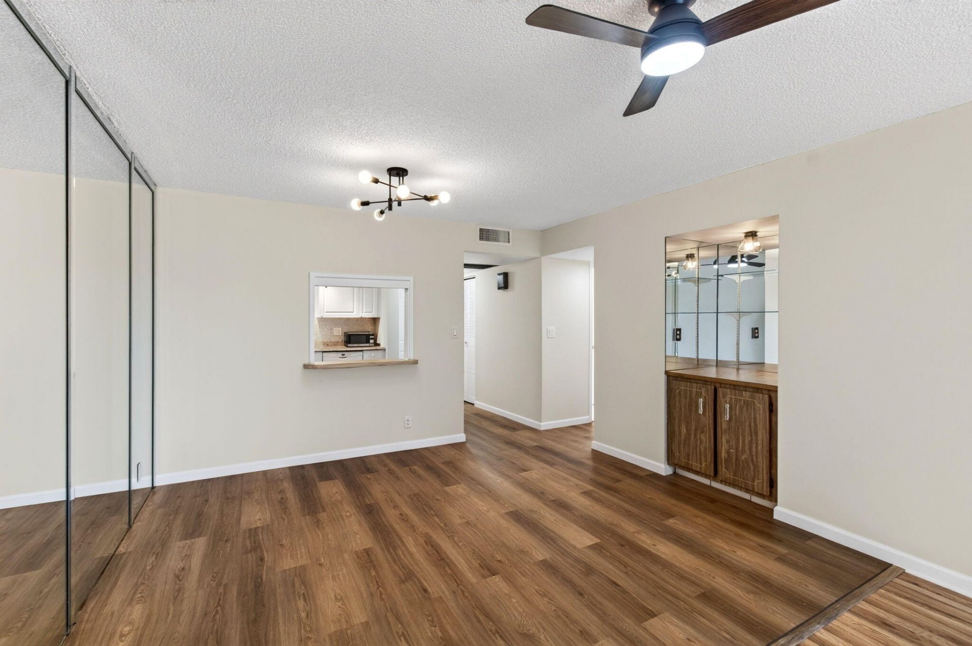 9440 SW 8th Street, Unit 401, Boca Raton, FL 33428 Photo