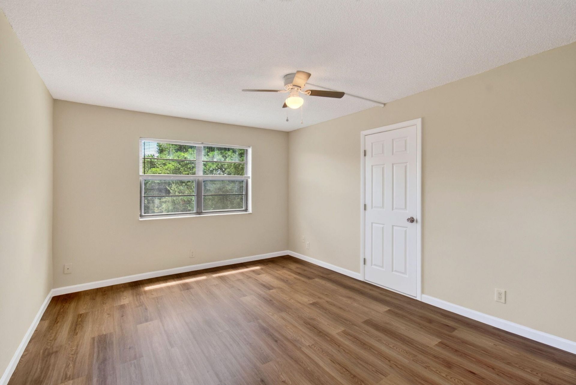9440 SW 8th Street, Unit 401, Boca Raton, FL 33428 Photo