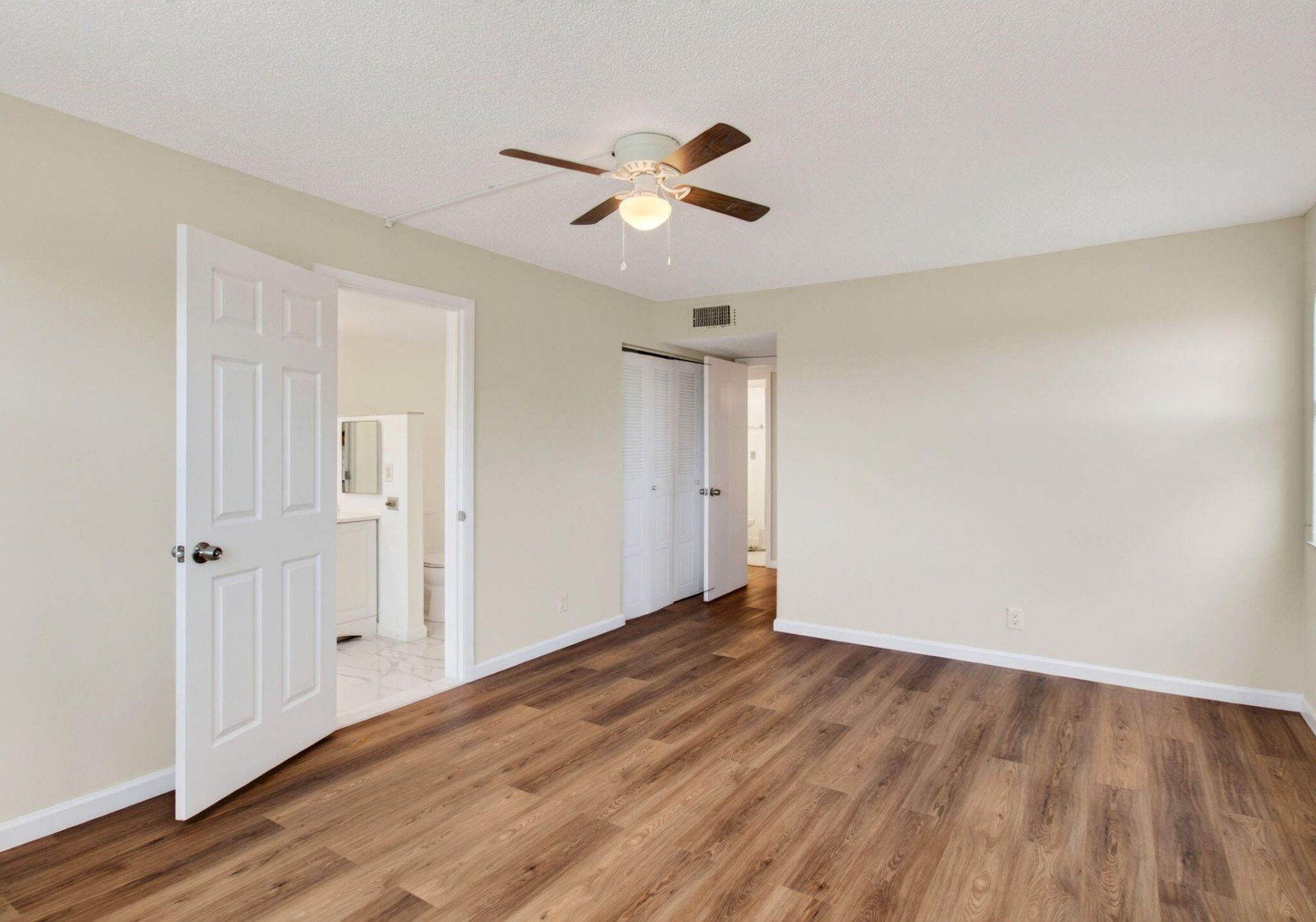 9440 SW 8th Street, Unit 401, Boca Raton, FL 33428 Photo
