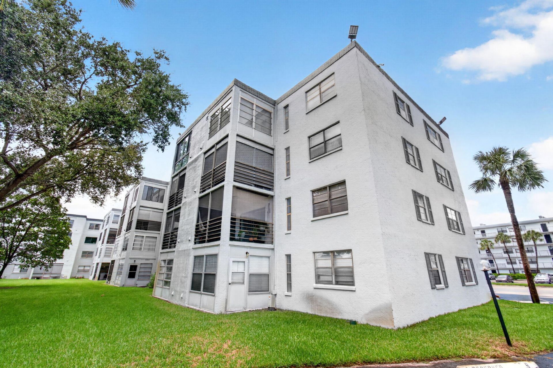 9440 SW 8th Street, Unit 401, Boca Raton, FL 33428 Photo