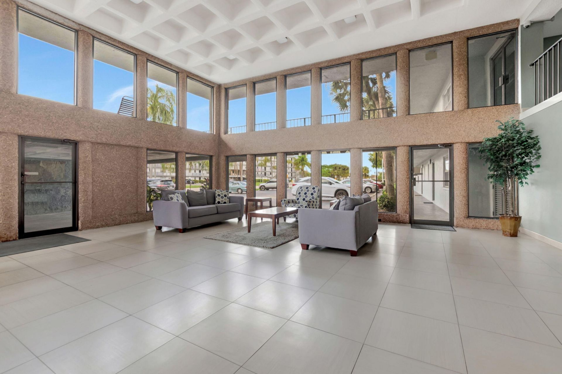 9440 SW 8th Street, Unit 401, Boca Raton, FL 33428 Photo