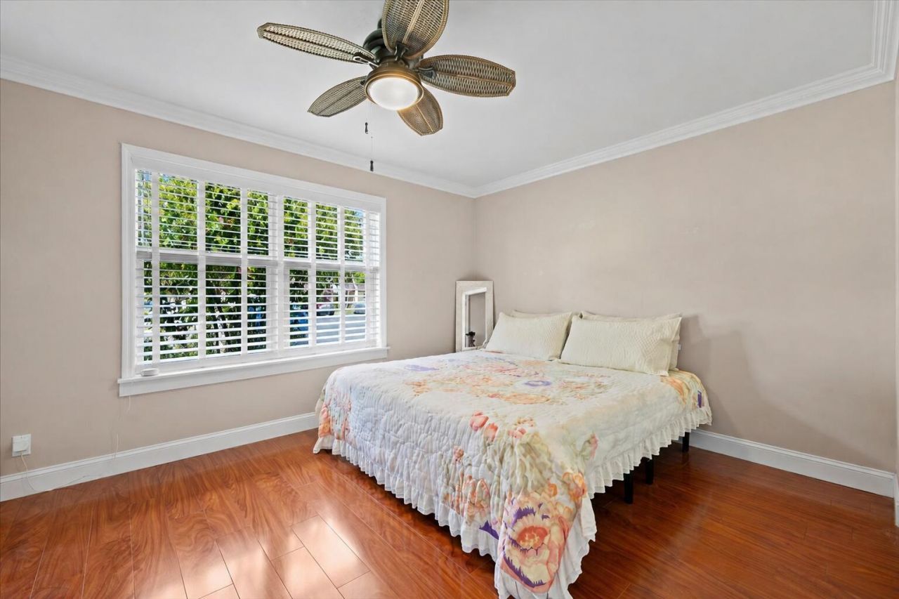 206 Lake Susan Lane, West Palm Beach, FL 33411 Photo