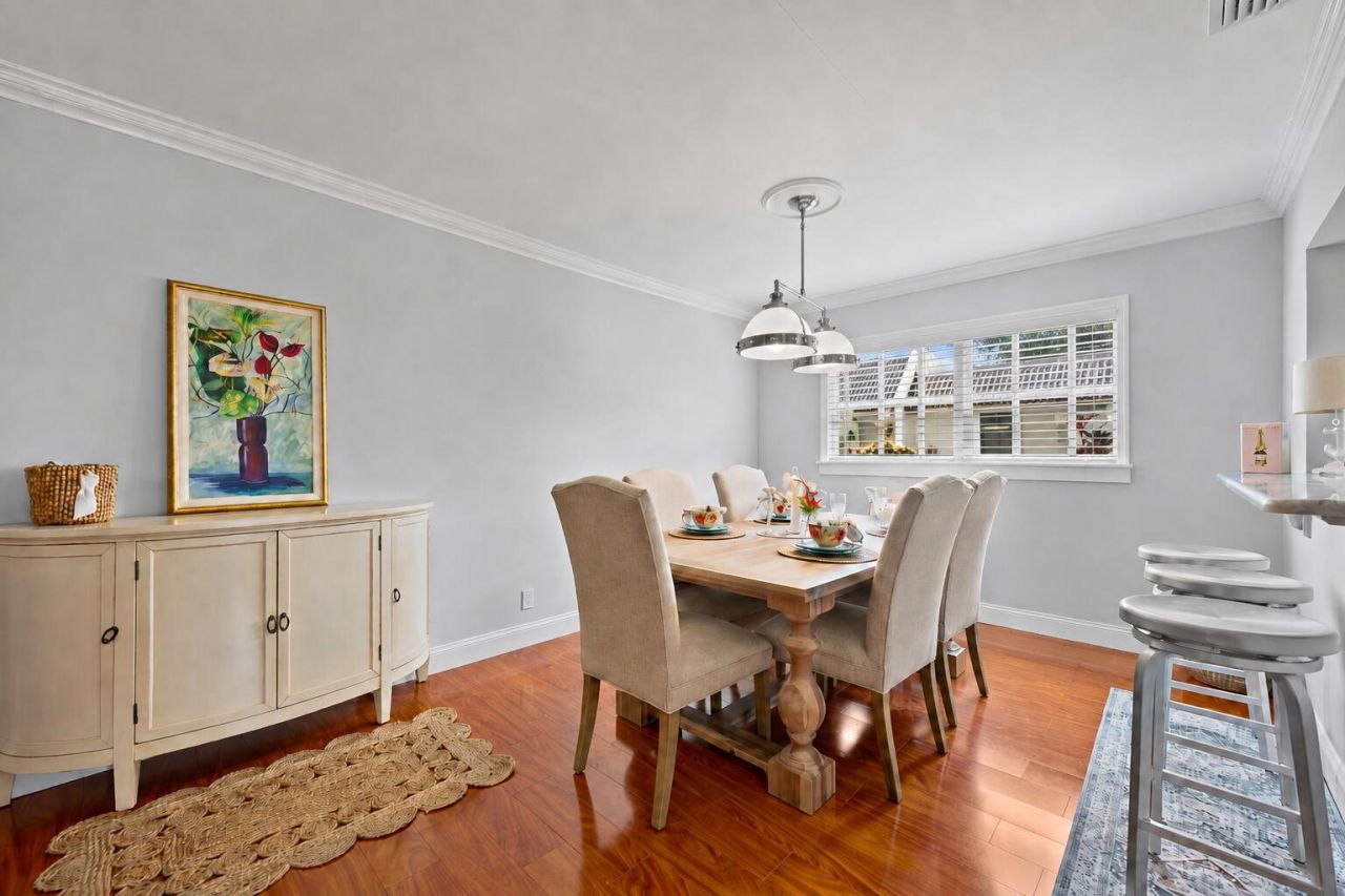 206 Lake Susan Lane, West Palm Beach, FL 33411 Photo