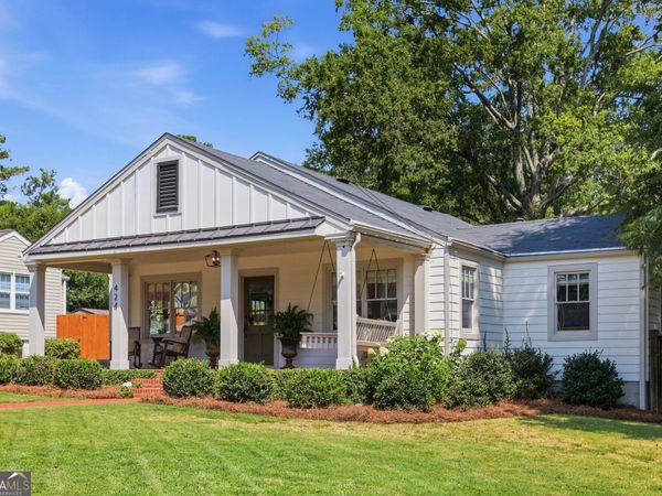 424 Cascade Drive NW, Marietta, GA 30064