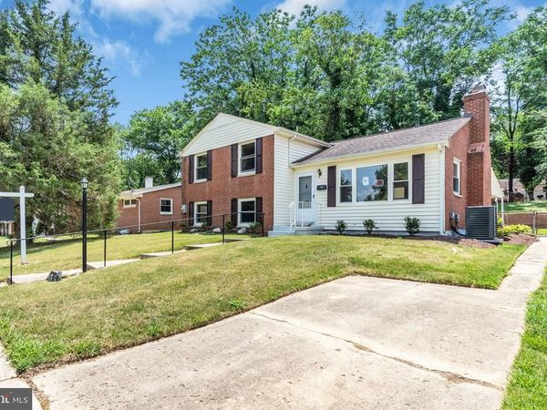 7536 ABBINGTON DRIVE , OXON HILL, MD 20745