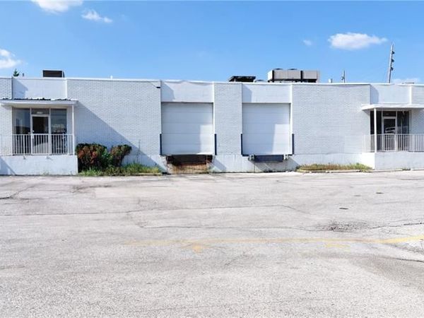 1570 Page Industrial Court, Overland, MO 63132