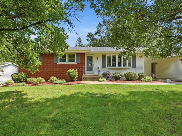 8041 Rhode Court, Dyer, IN 46311