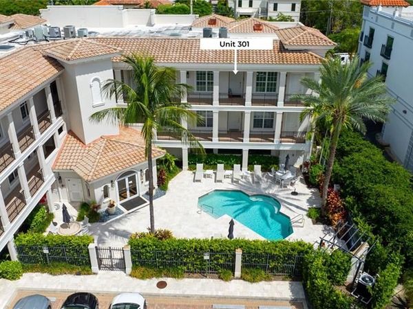 411 6th ST S, Unit 301, NAPLES, FL 34102