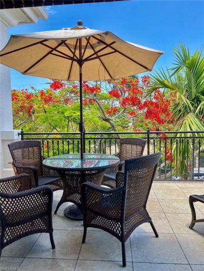 411 6th St S, Unit 301, Naples, FL 34102 Photo
