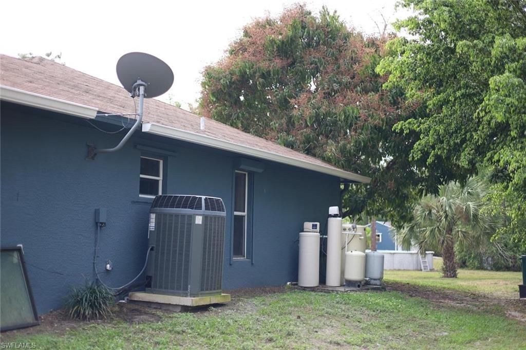 4295 14th St Ne, Naples, FL 34120 Photo