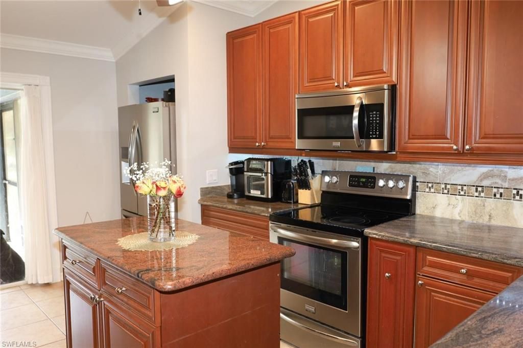 4295 14th St Ne, Naples, FL 34120 Photo