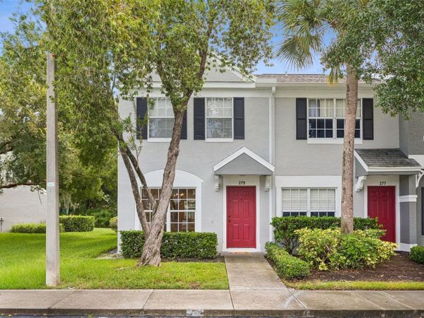 279 COUNTRYSIDE KEY BOULEVARD , OLDSMAR, FL 34677