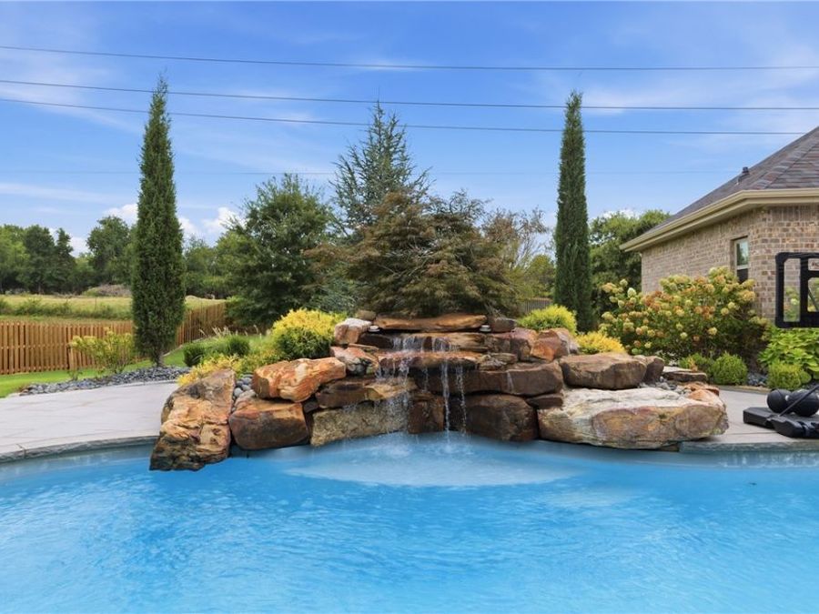 Property Image 40
