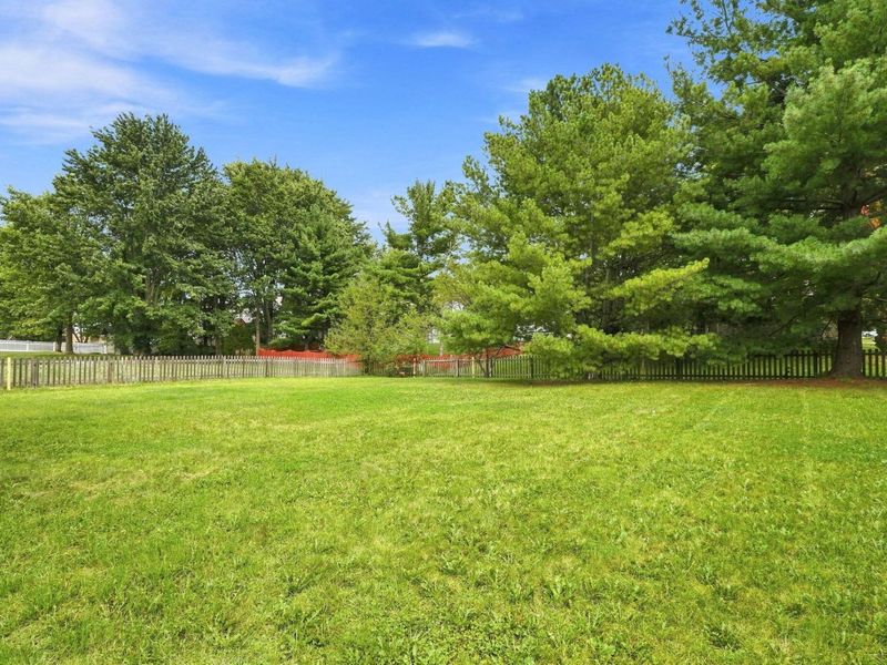 380 Shady Spring Drive, Columbus, OH 43230 Photo 58