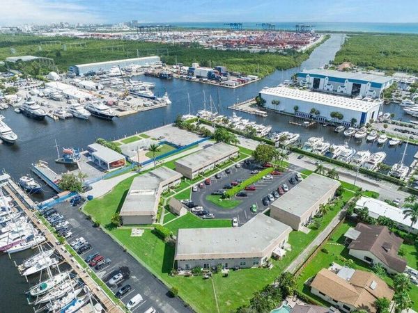 329 Gulfstream Road, Dania Beach, FL 33004