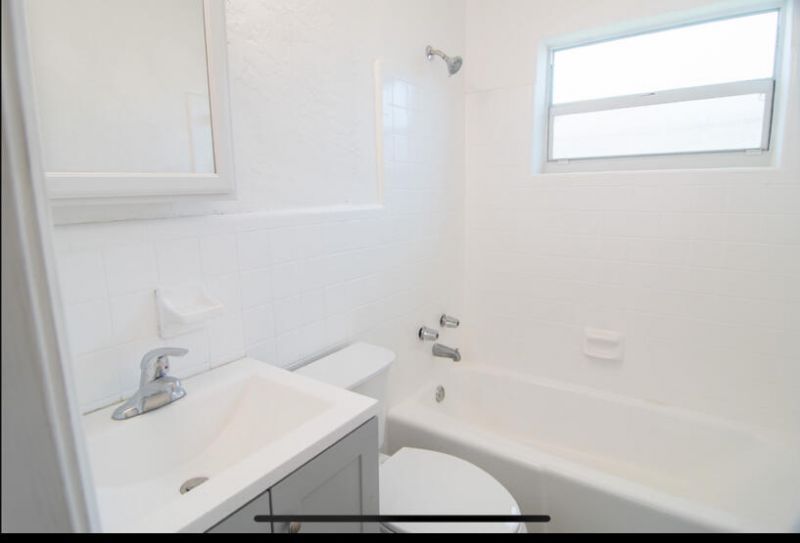 721 NW 19th Terrace, Unit 1-2, Fort Lauderdale, FL 33311 Photo