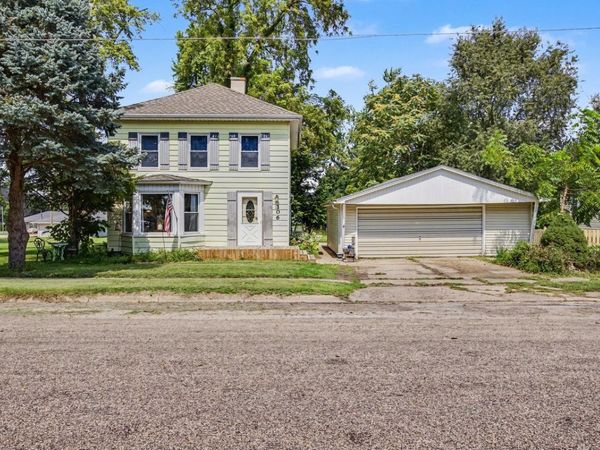 106 E Front Street , Granville, IL 61326