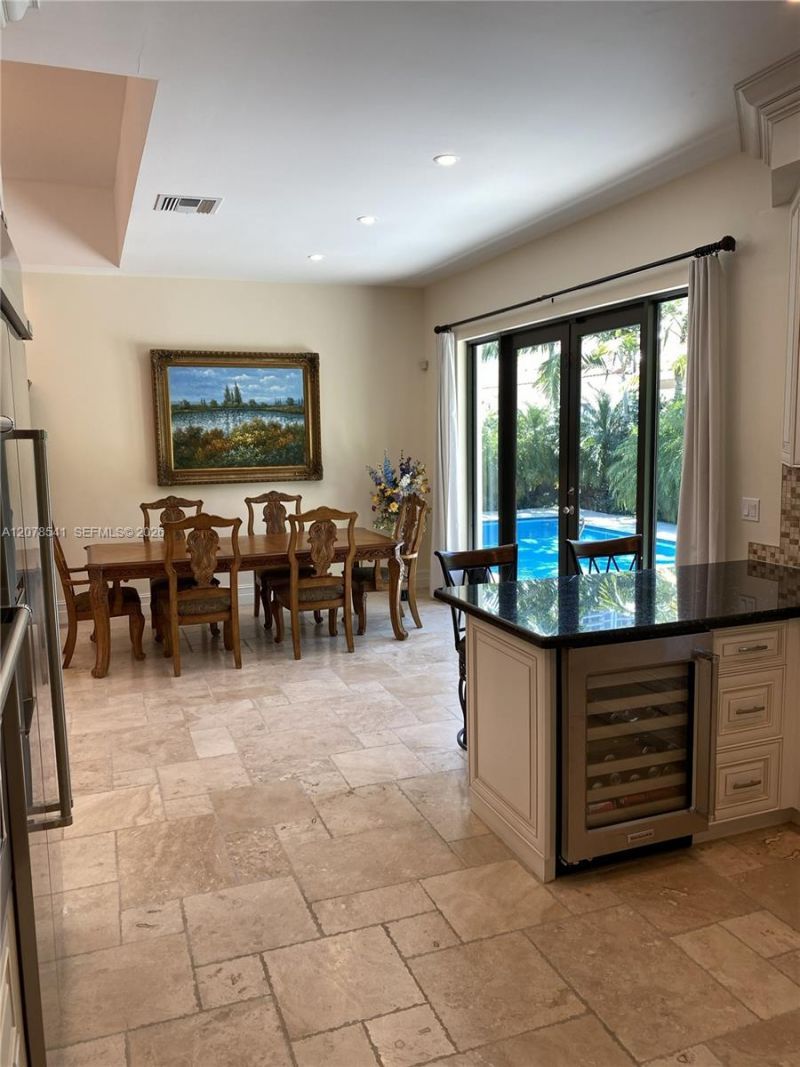 343 190th St , Sunny Isles Beach, FL 33160 Photo