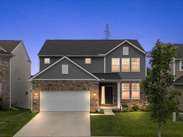 9426 White Tail Drive, Ypsilanti Township, Mi 48197