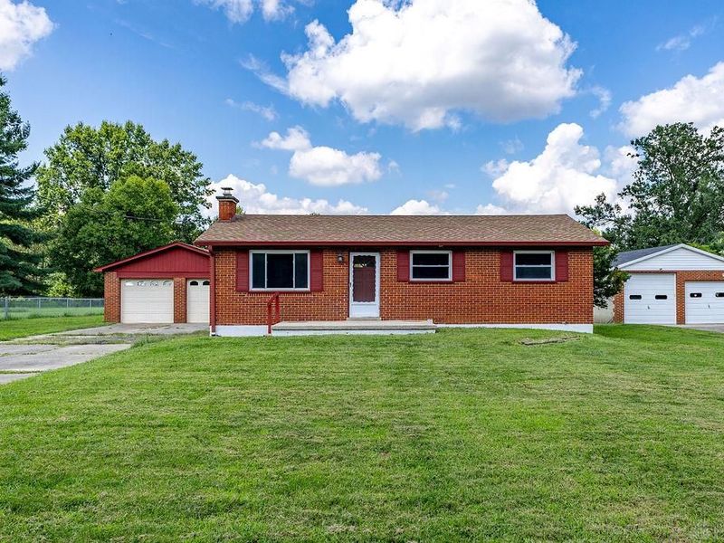 8016 School Road, Sycamore Township, OH 45249 Photo 1