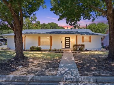 5301 Rutland Avenue, Fort Worth, TX 76133