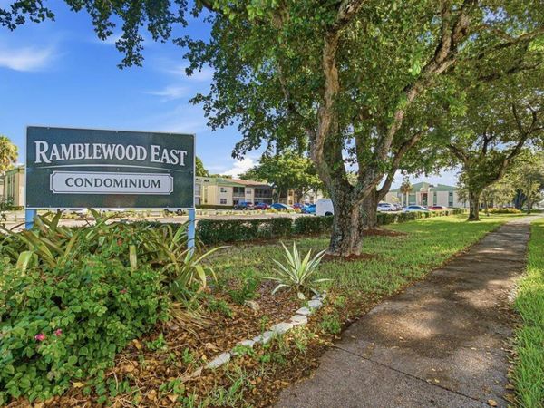 4151 NW 90th Avenue, Unit 207, Coral Springs, FL 33065