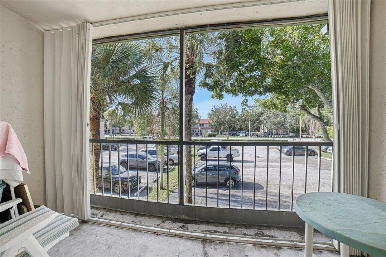 4151 NW 90th Avenue, Unit 207, Coral Springs, FL 33065 Photo