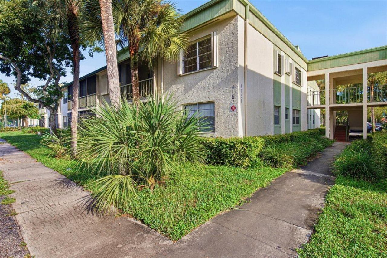 4151 NW 90th Avenue, Unit 207, Coral Springs, FL 33065 Photo