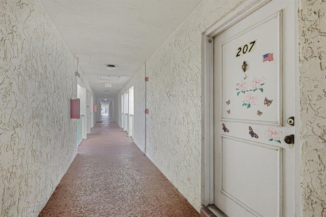 4151 NW 90th Avenue, Unit 207, Coral Springs, FL 33065 Photo