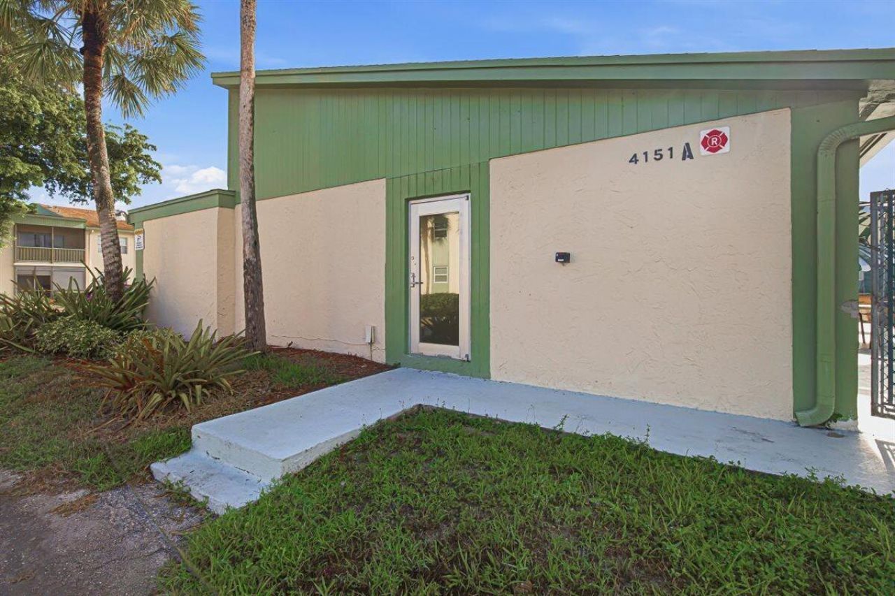 4151 NW 90th Avenue, Unit 207, Coral Springs, FL 33065 Photo