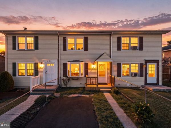 607 W 13TH STREET, FRONT ROYAL, VA 22630