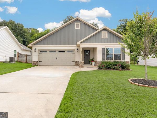 209 Red Tail Circle, Byron, GA 31008